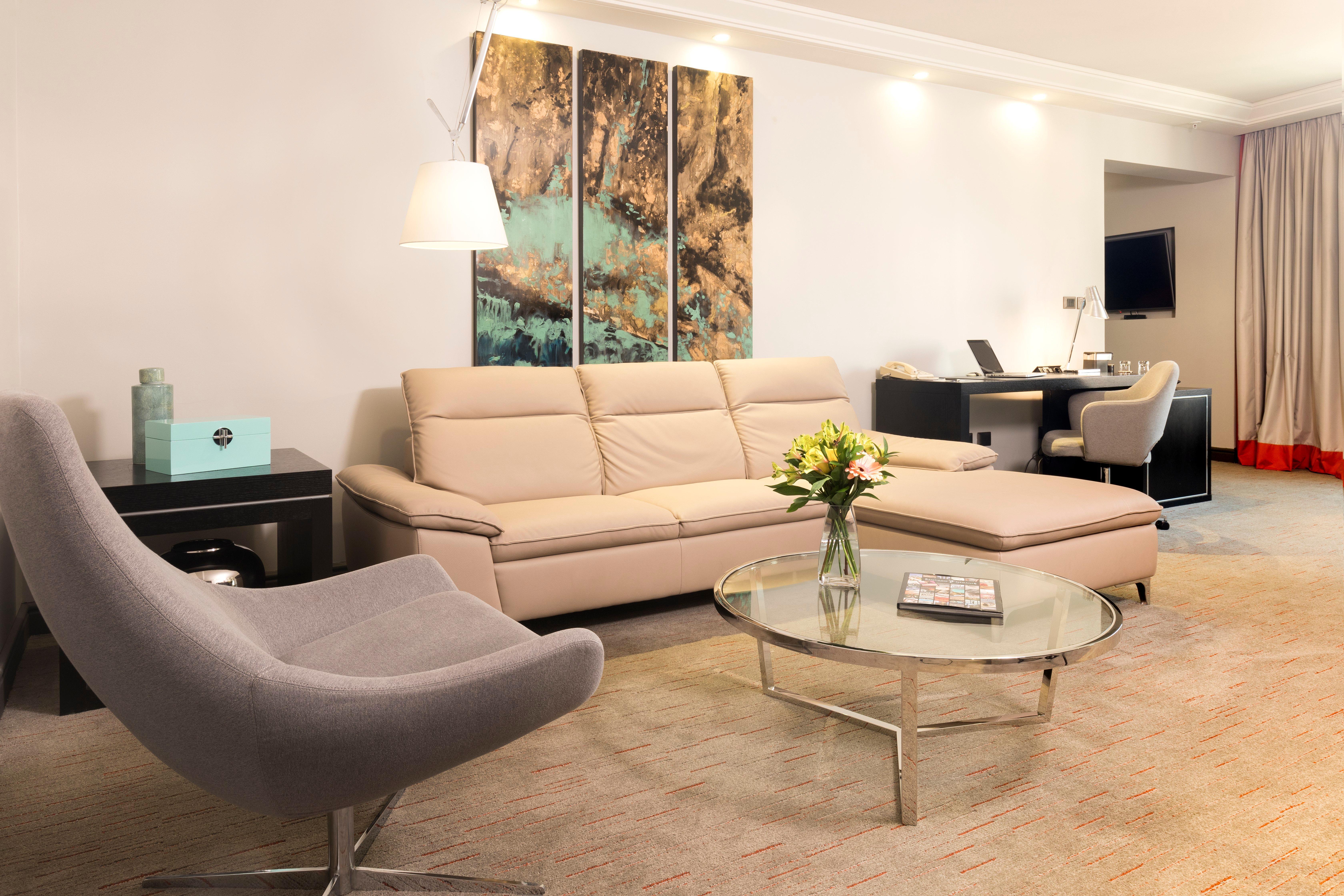 One-Bedroom Suite,1278017545:JPEG