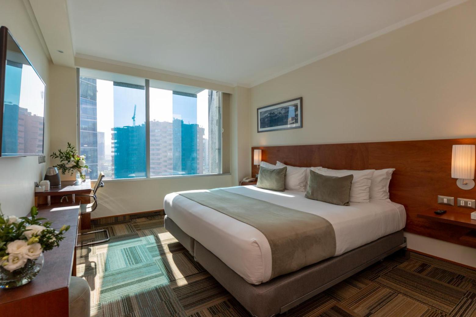 King Room,1556613205:JPEG