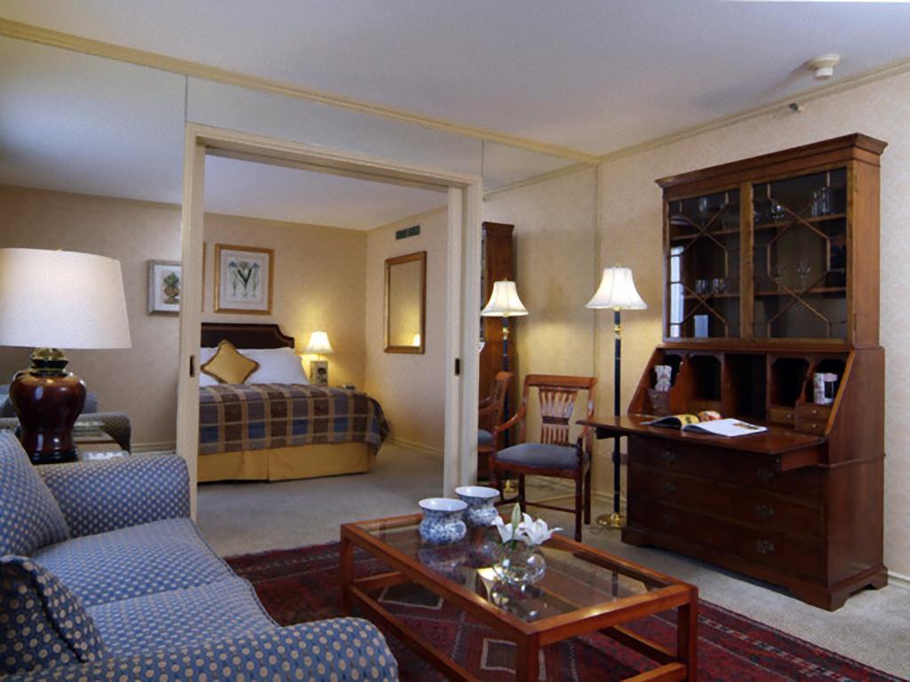 Master Suite,315516833:JPEG